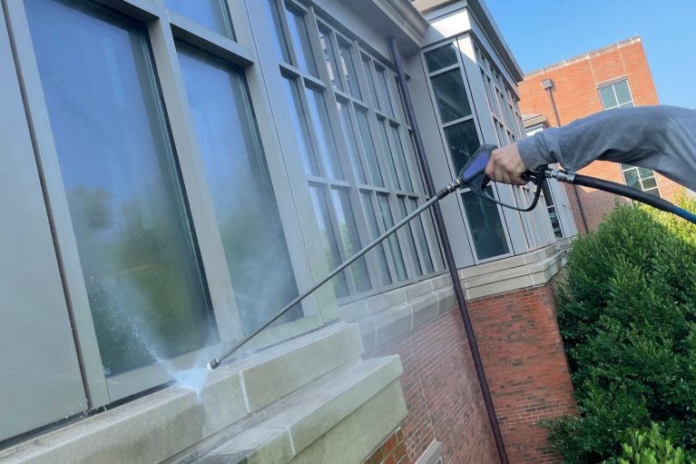 Precast Concrete Cleaning