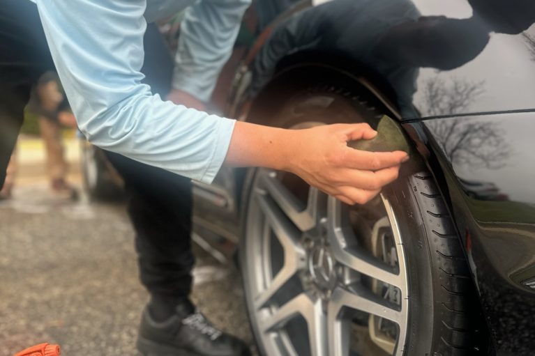 Wheels and Tires Deep Cleaned